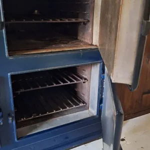 VGC working oil fuelled 2-oven Aga 1950s model - Image 6
