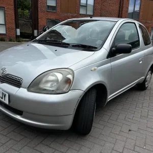 2003 TOYOTA YARIS 1.0 VVTI - Image 4