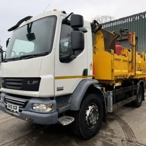 2010 DAF LF55.220 4X2 HOT BOX - Image 2