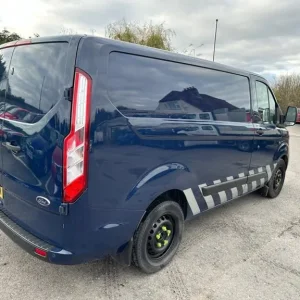 2018 Ford Transit Custom 2.0 Diesel Manual Panel Van - Image 4