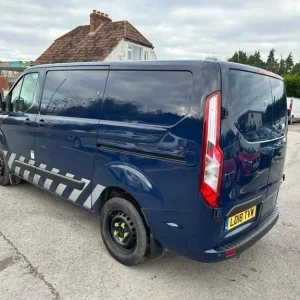 2018 Ford Transit Custom 2.0 Diesel Manual Panel Van - Image 6