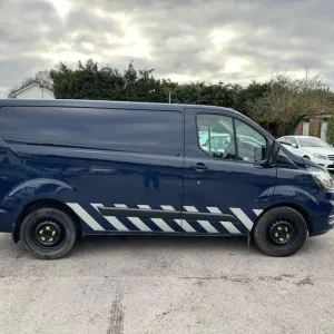 2018 Ford Transit Custom 2.0 Diesel Manual Panel Van - Image 8