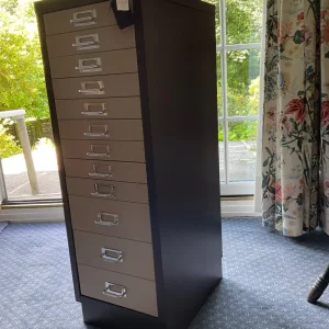 Triumph 12 drawer steel filing cabinet - Image 2