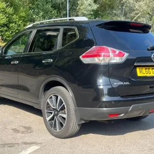 2016 Nissan X-Trail 1.6 DiG-T Tekna 5dr [7 Seat] Estate Petrol Manual - Image 2