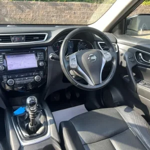 2016 Nissan X-Trail 1.6 DiG-T Tekna 5dr [7 Seat] Estate Petrol Manual - Image 8