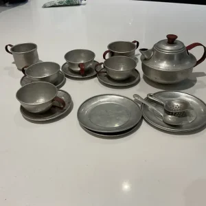 Vintage child’s tea set - Image 4