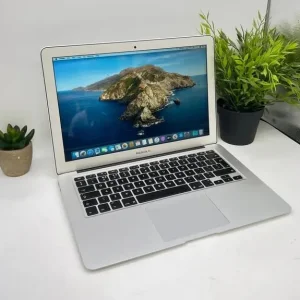 Apple MacBook Air 13.3" with i5, 8GB RAM, 128GB SSD - Image 5