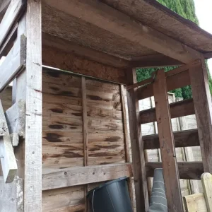 Log storage/stand - Image 5