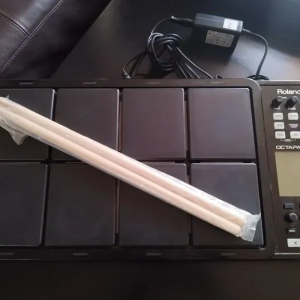 Roland Octapad SPD-30BK and drum sticks