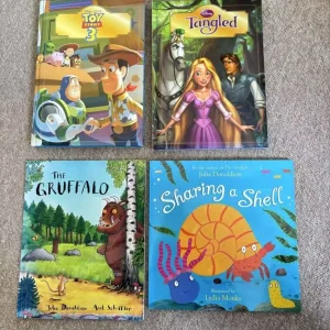 4x Children Books