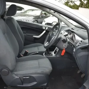 2012 Ford Fiesta 1.25 Zetec Hatchback - Image 8