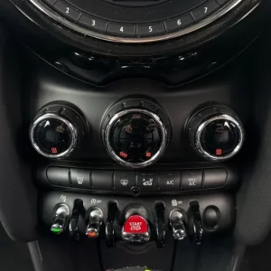 2016 MINI Hatch 1.5 Cooper 5-door Auto - Image 6