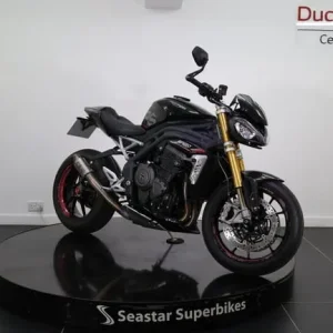 2022 Triumph Speed Triple RS 1160 RS – 4600 Miles - Image 2