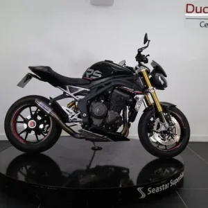 2022 Triumph Speed Triple RS 1160 RS – 4600 Miles