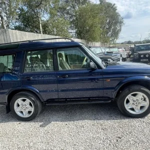 2003 Land Rover Discovery 4.0 V8i XS 5-seat Estate Auto - Image 4