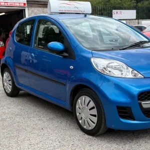 2011 Peugeot 107 1.0 Urban 5-door hatchback petrol manual - Image 5