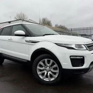 2018 Land Rover Range Rover Evoque 2.0 TD4 SE 5-door Diesel Manual 4WD - Image 8