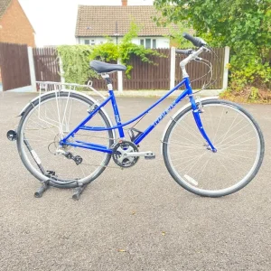 TREK MULTI TRACK 721 Hybrid Bike – Blue, Shimano Gears, Fully Working