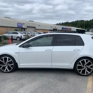2017 Volkswagen Golf 2.0 TDI 184 GTD 5-door DSG Hatchback - Image 5