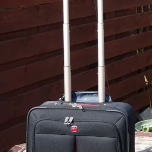 Wenger case with laptop compartment - Image 2