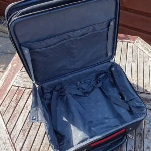 Wenger case with laptop compartment - Image 6