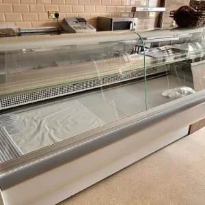 Display fridge
