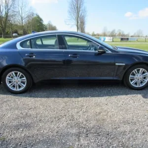 Jaguar XF 2.2d Luxury 4dr Auto Diesel - Image 7