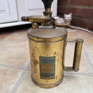Brass sprayer