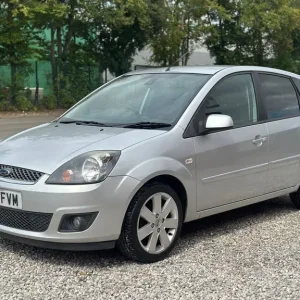 2007 Ford Fiesta 1.4 Zetec 5-door Hatchback Petrol Manual - Image 3