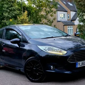 2011 Ford Fiesta Zetec S Black Edition - Image 3