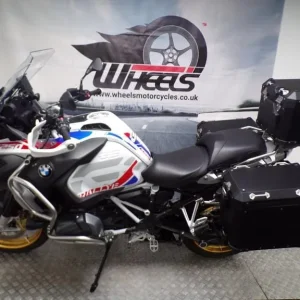 2020 BMW R1250GS Adventure TE with 6905 miles - Image 6