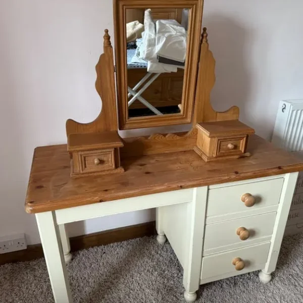 Dresser and chest of drawers with mirror