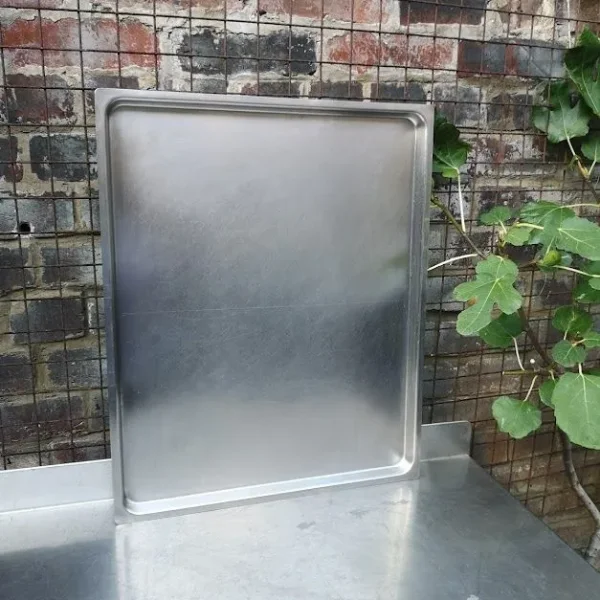 Stainless steel gastronorm tray