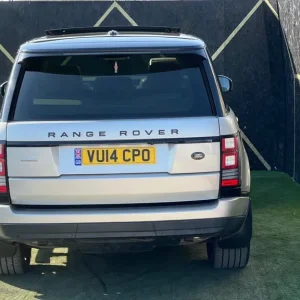 2014 Land Rover Range Rover 4.4 SDV8 Autobiography 4dr Estate Diesel Automatic - Image 4