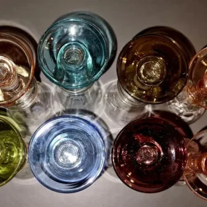 Vintage 1970 liqueur glasses - Image 2