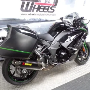 2022 Kawasaki Ninja 1000SX Performance Tourer - Image 6