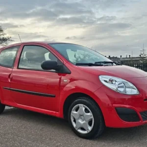 2010 Renault Twingo 1.2 Expression 3dr Hatchback Petrol Manual - Image 2