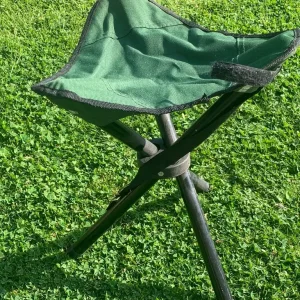 Tripod stool - new and unused