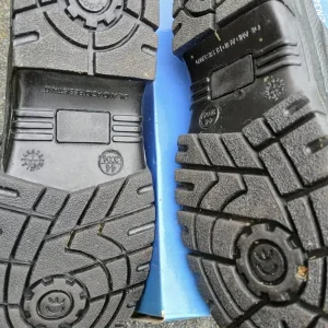 Safety Boots Size 10/44 - Image 4