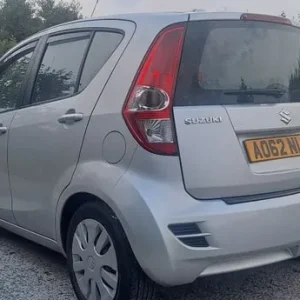 Suzuki Splash 2012 1.0L Manual 5-door hatchback - Image 5