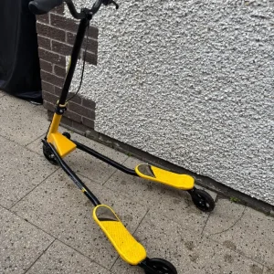 Large Flicker scooter - Image 3