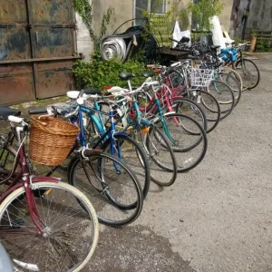 Used bikes for sale at lostwithiel bike workshop - Image 4