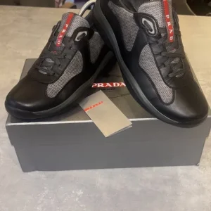 Prada Trainers UK 6 fit UK 7/8 - Image 4