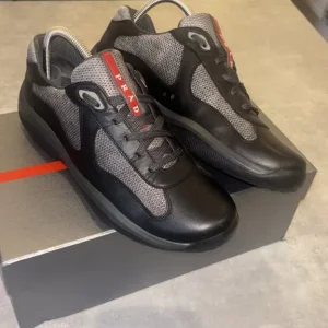 Prada Trainers UK 6 fit UK 7/8 - Image 7
