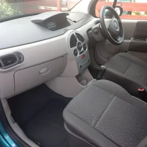 Renault Modus hatchback 2006 manual 1.6 - Image 3