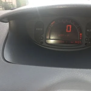 Renault Modus hatchback 2006 manual 1.6 - Image 8
