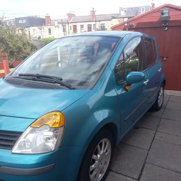 Renault Modus hatchback 2006 manual 1.6