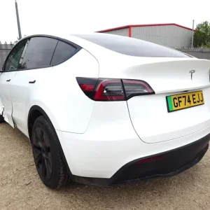 2024 Tesla Model Y Long Range RWD Electric – Front and Side Damage, Starts and Moves, Cat-S Salvage - Image 3