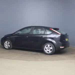 2010 Ford Focus 1.6 Style 5-door hatchback petrol manual - Image 7