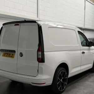 2021 Volkswagen Caddy 2.0 TDI Panel Van Manual - Image 6
